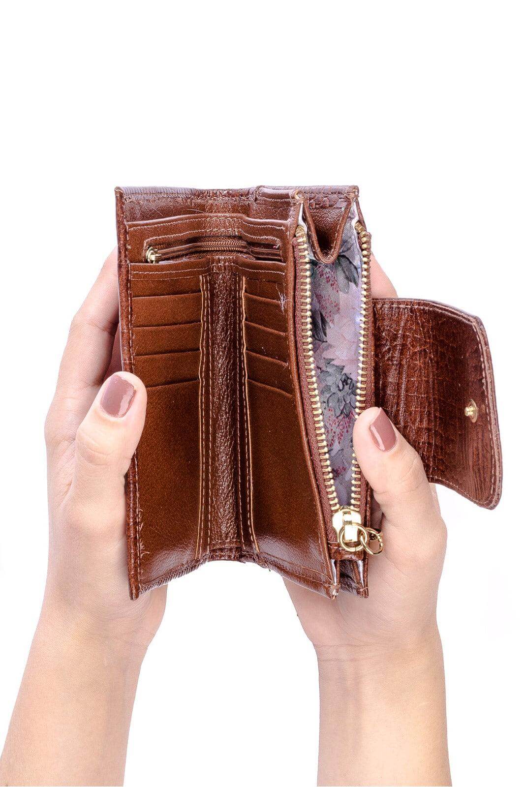 Carteira feminina de couro croco Lanna 10x15,5cm