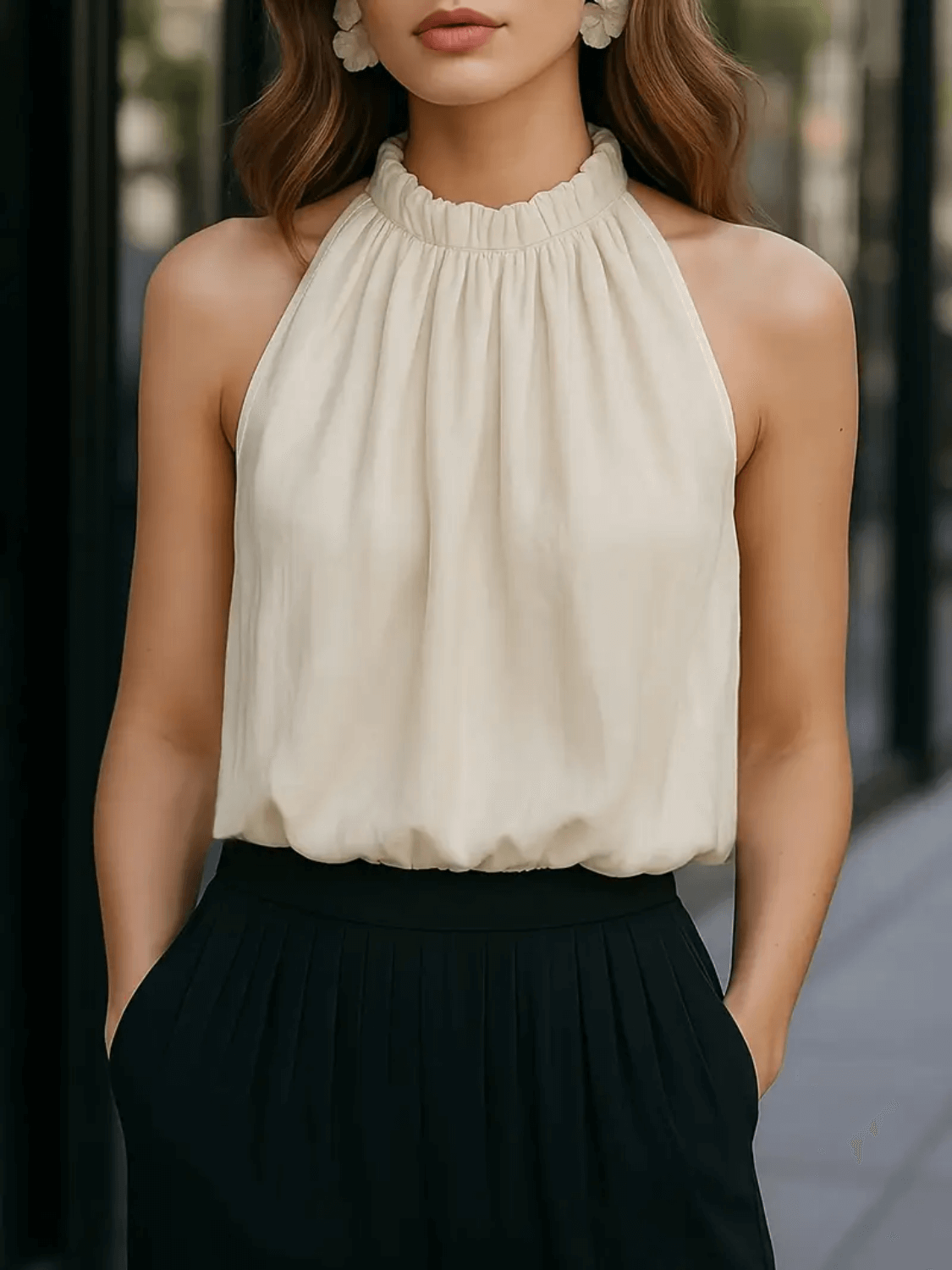 Blusa Regata Sem Mangas com Detalhe Franzido no Pescoço - Naomi