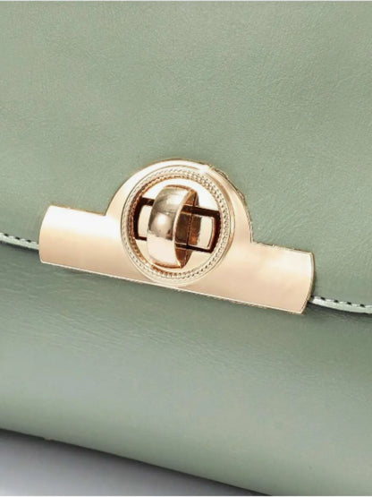 Bolsa Tiracolo Quadrada com Alça de Metal e Detalhes Trançados - July